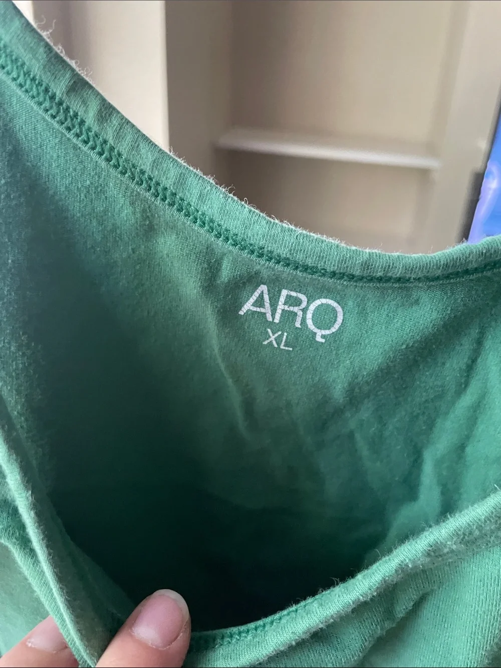 LOT ARQ Camisoles Green and Orange - Picture 5 of 5